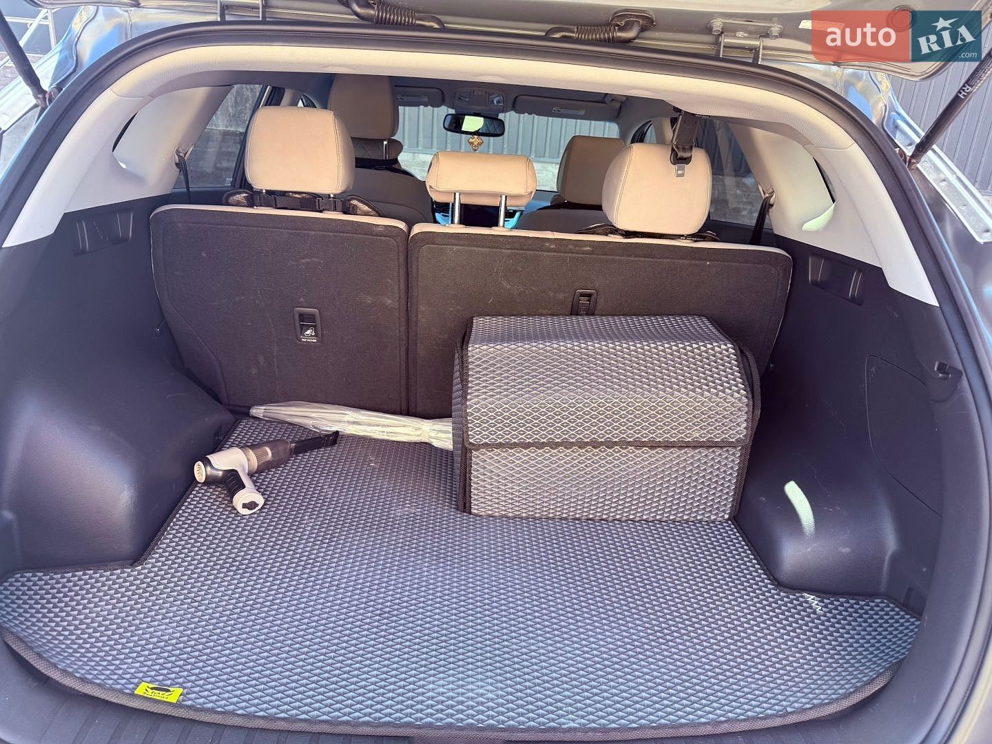 Hyundai Tucson 2018 VIN KM8J2CA40JU769217 фото оголошення 12 з 12