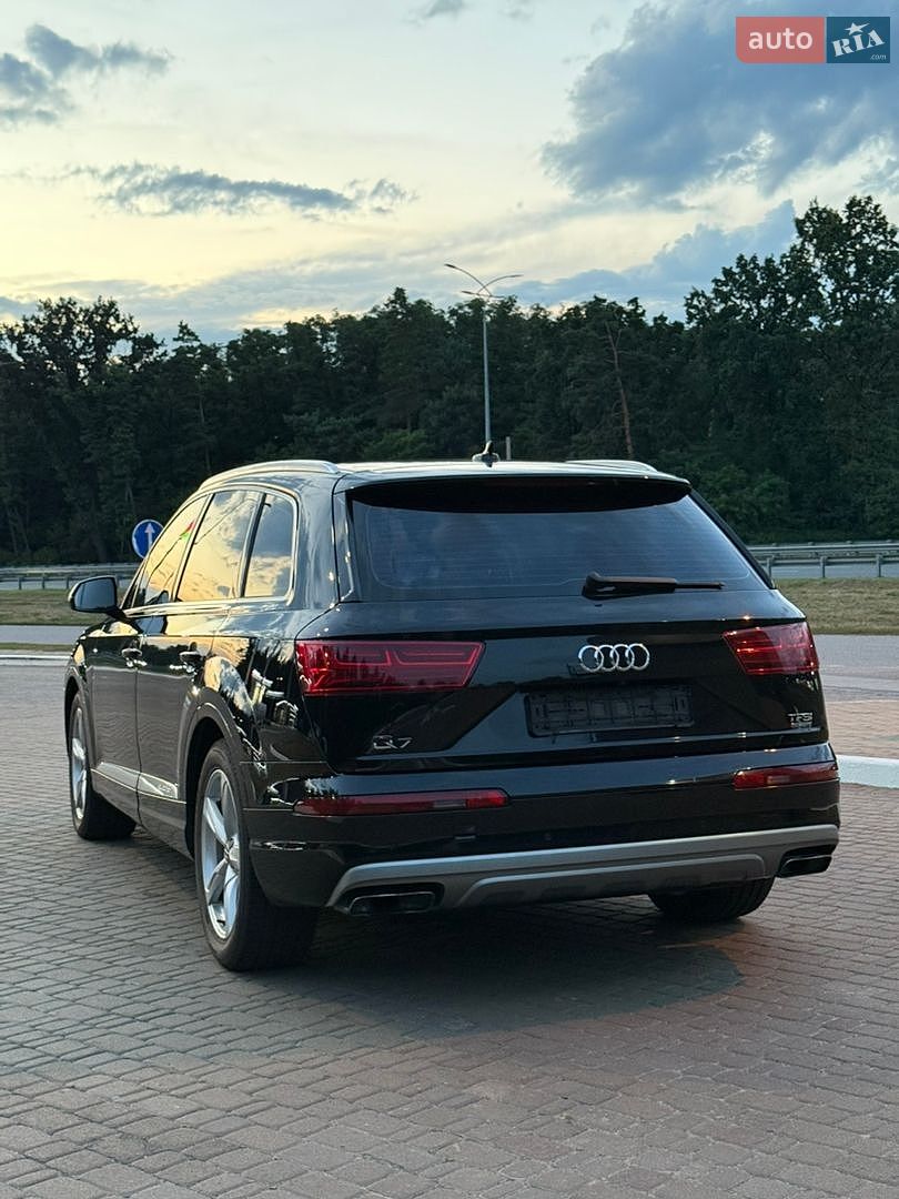 Audi Q7 2015 VIN WAUZZZ4M2GD001259 фото оголошення 6 з 22