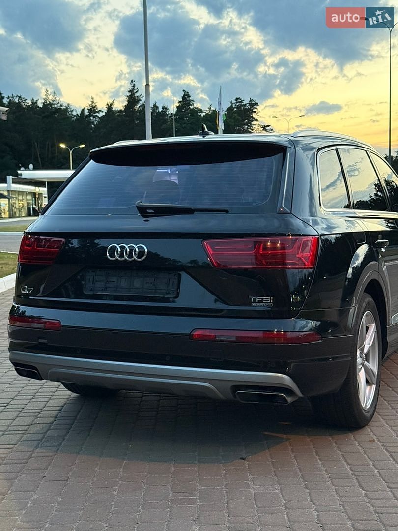 Audi Q7 2015 VIN WAUZZZ4M2GD001259 фото оголошення 5 з 22