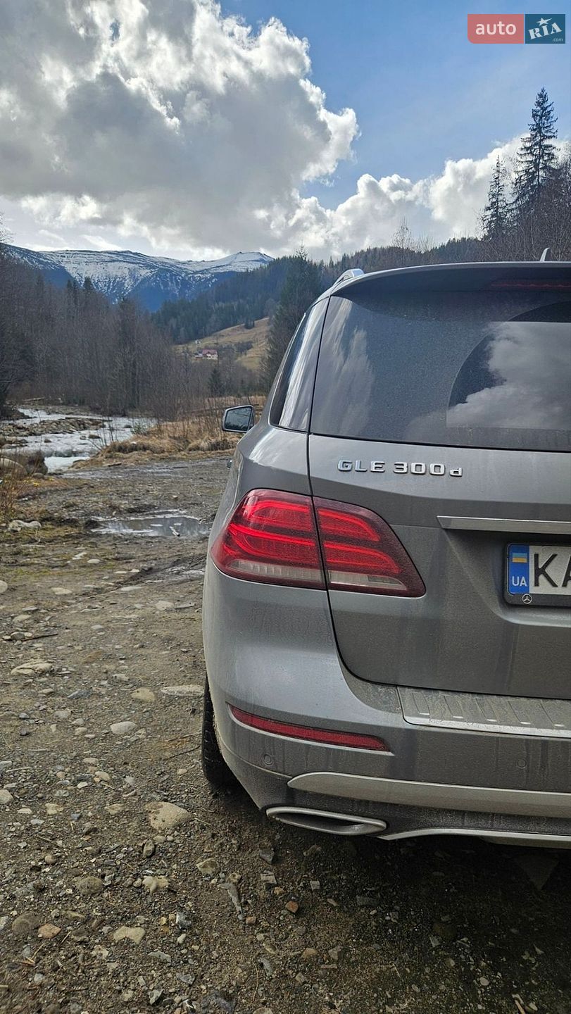 Mercedes-Benz GLE-Class 2015 VIN 4JGDA0EB6GA692337 фото оголошення 14 з 50