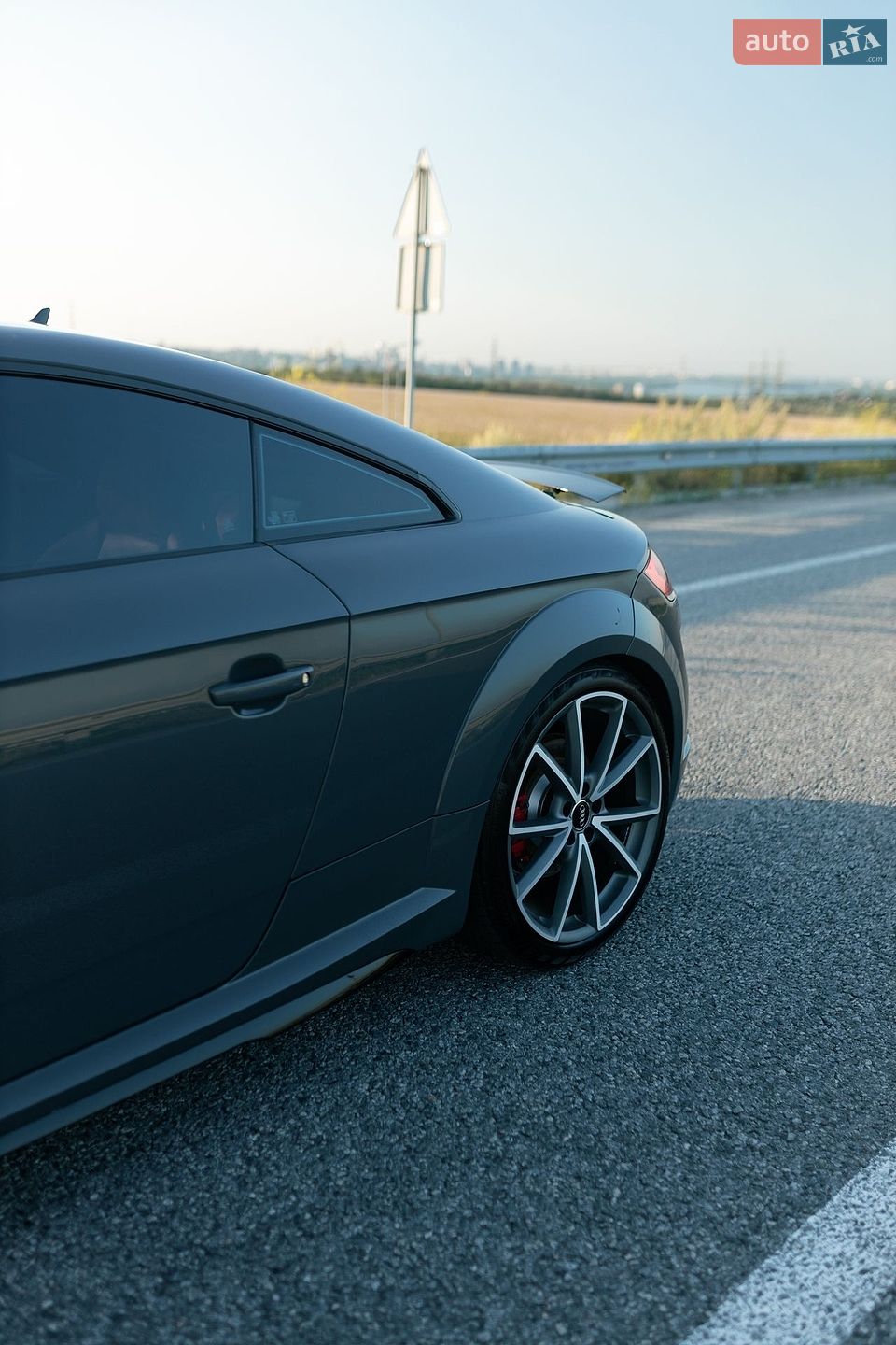 Audi TT S 2019 VIN TRUA1AFV2K1007223 фото оголошення 9 з 34