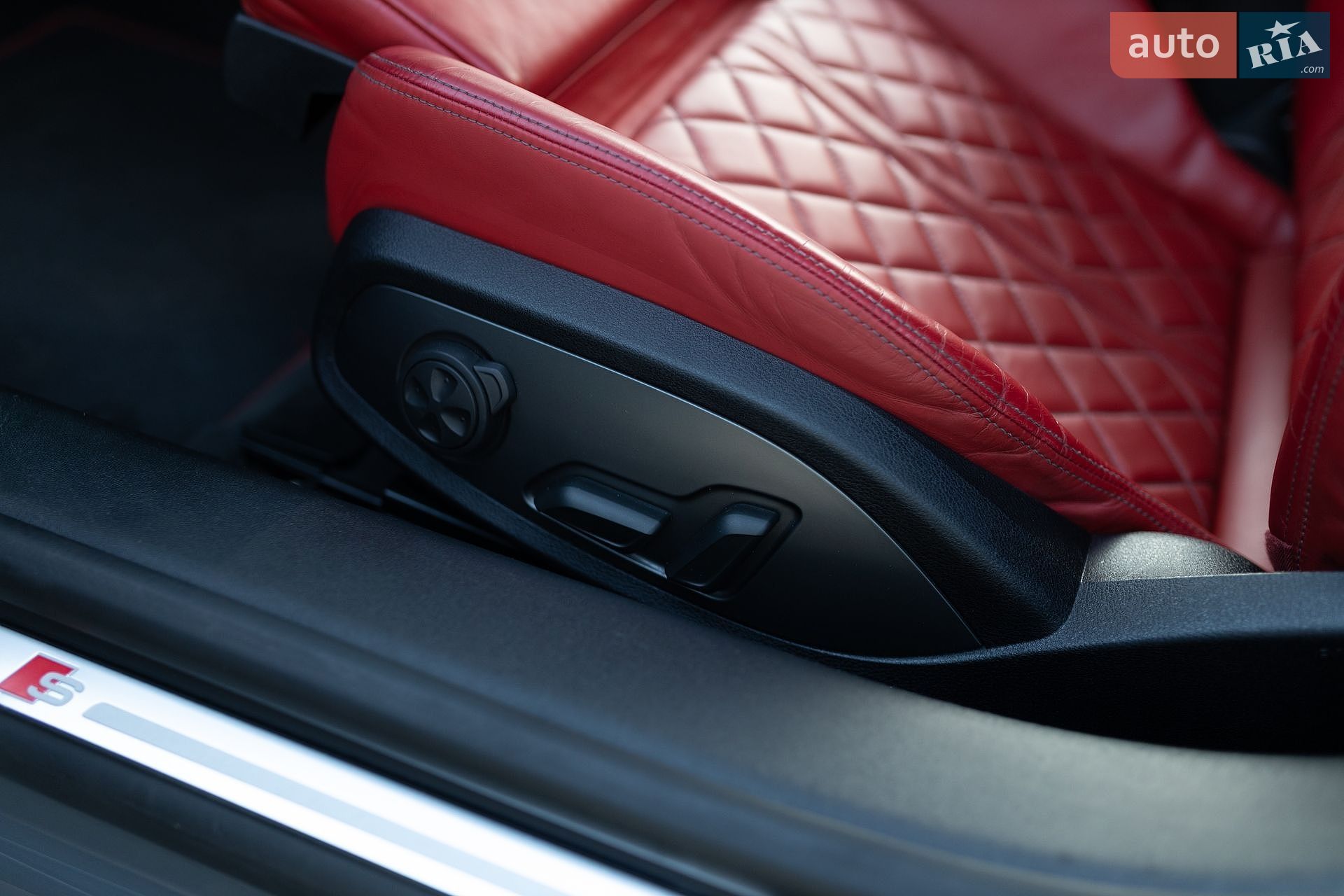 Audi TT S 2019 VIN TRUA1AFV2K1007223 фото оголошення 21 з 34