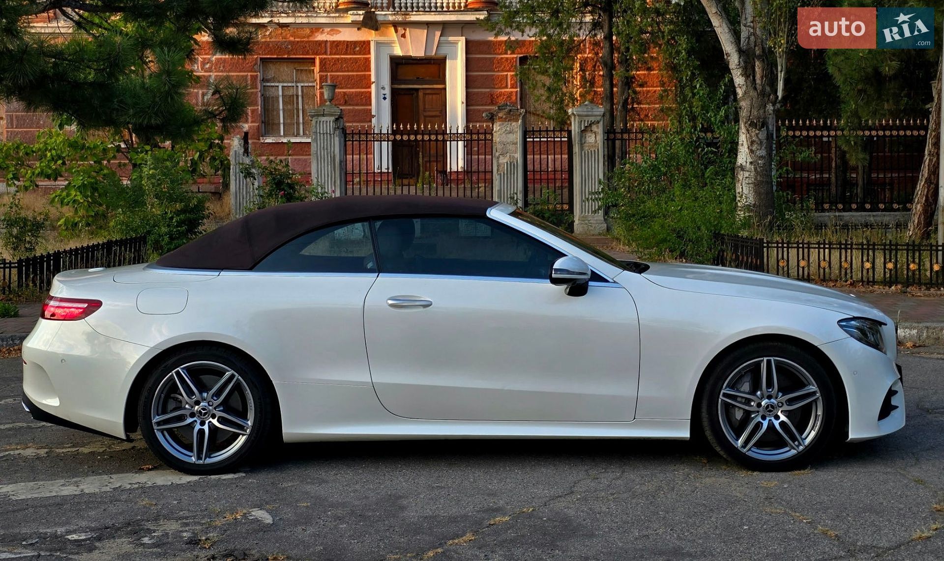 Mercedes-Benz E-Class 2017 VIN WDD1K6FB4JF028625 фото оголошення 7 з 38