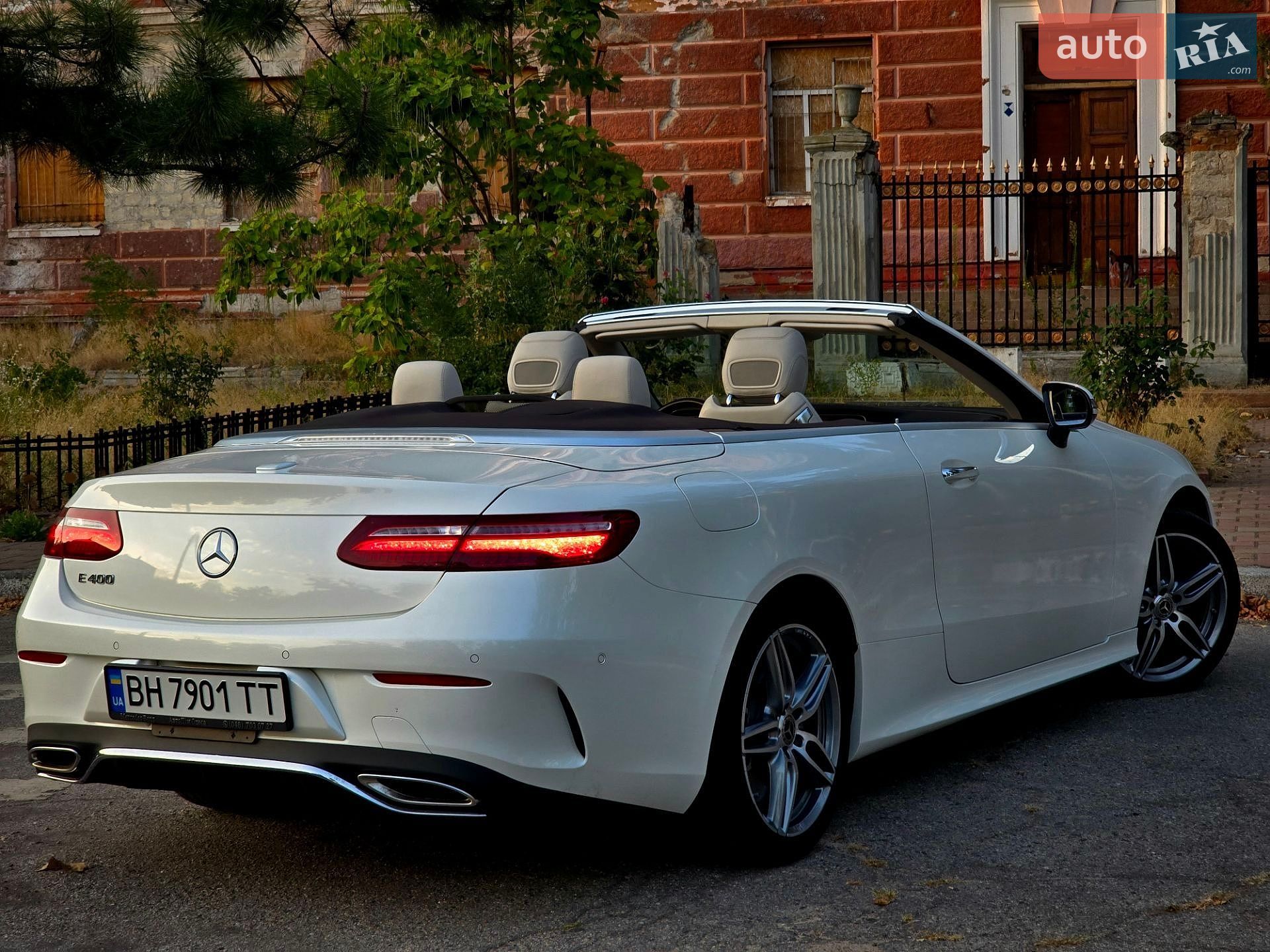 Mercedes-Benz E-Class 2017 VIN WDD1K6FB4JF028625 фото оголошення 12 з 38