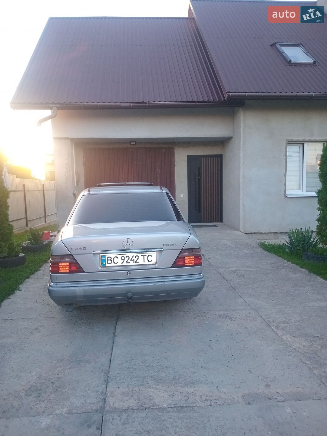 Mercedes-Benz E-Class 1993 VIN WDB1241261J017776 фото оголошення 22 з 23
