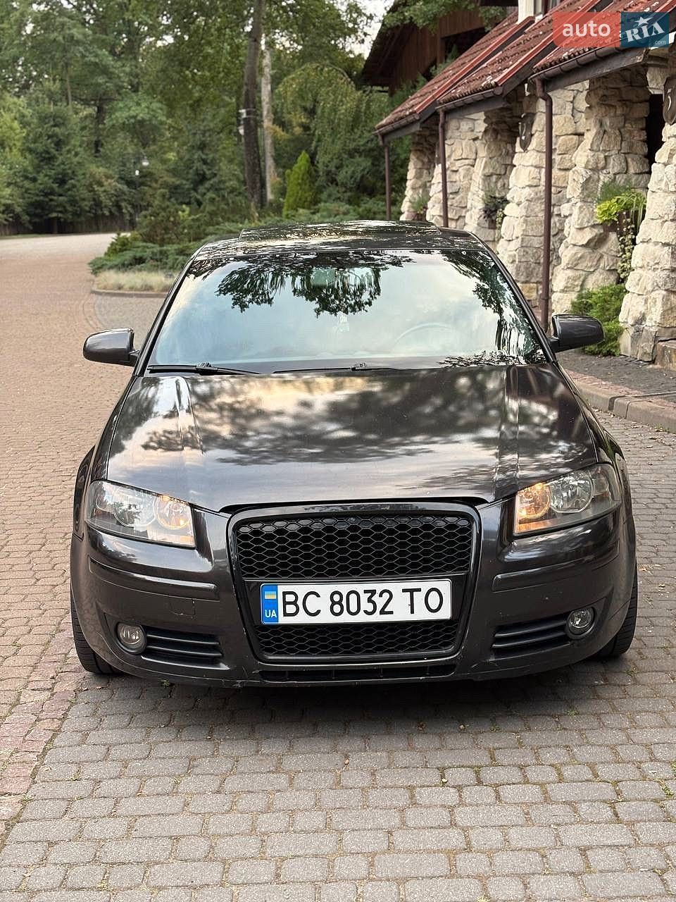 Audi A3 2003 VIN WAUZZZ8P04A049876 фото оголошення 2 з 17