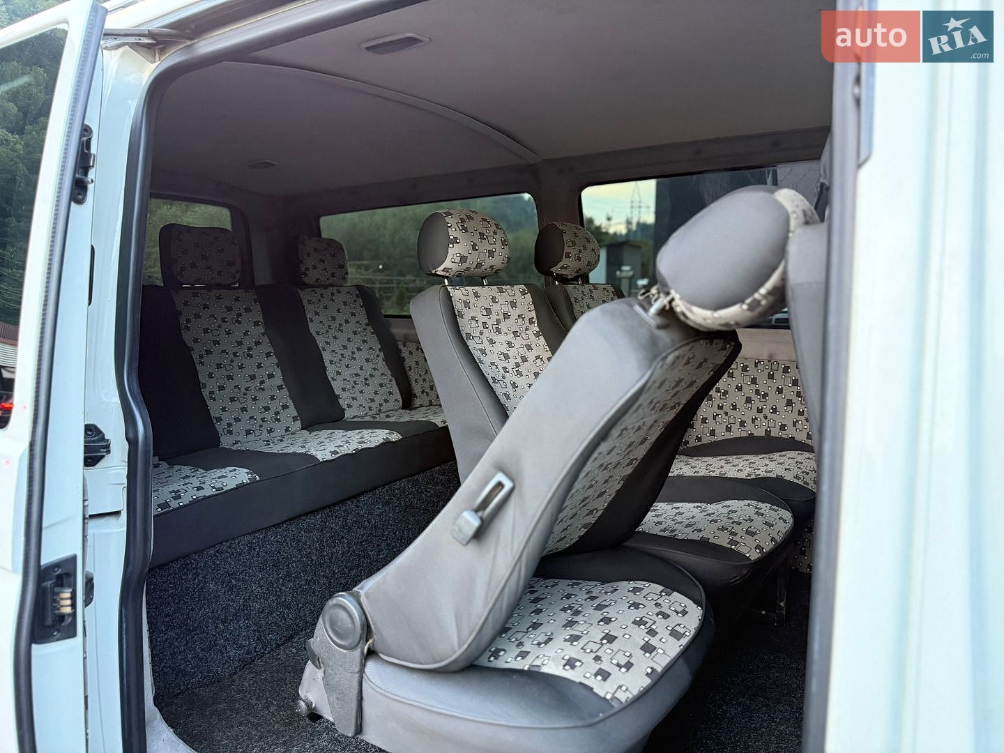 Volkswagen Transporter 2004 VIN WV1ZZZ7HZ4H087458 фото оголошення 45 з 53