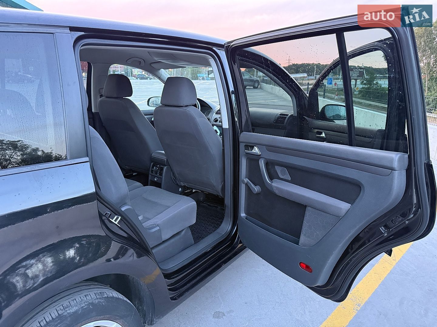 Volkswagen Touran 2008 VIN WVGZZZ1TZ9W020886 фото оголошення 19 з 38
