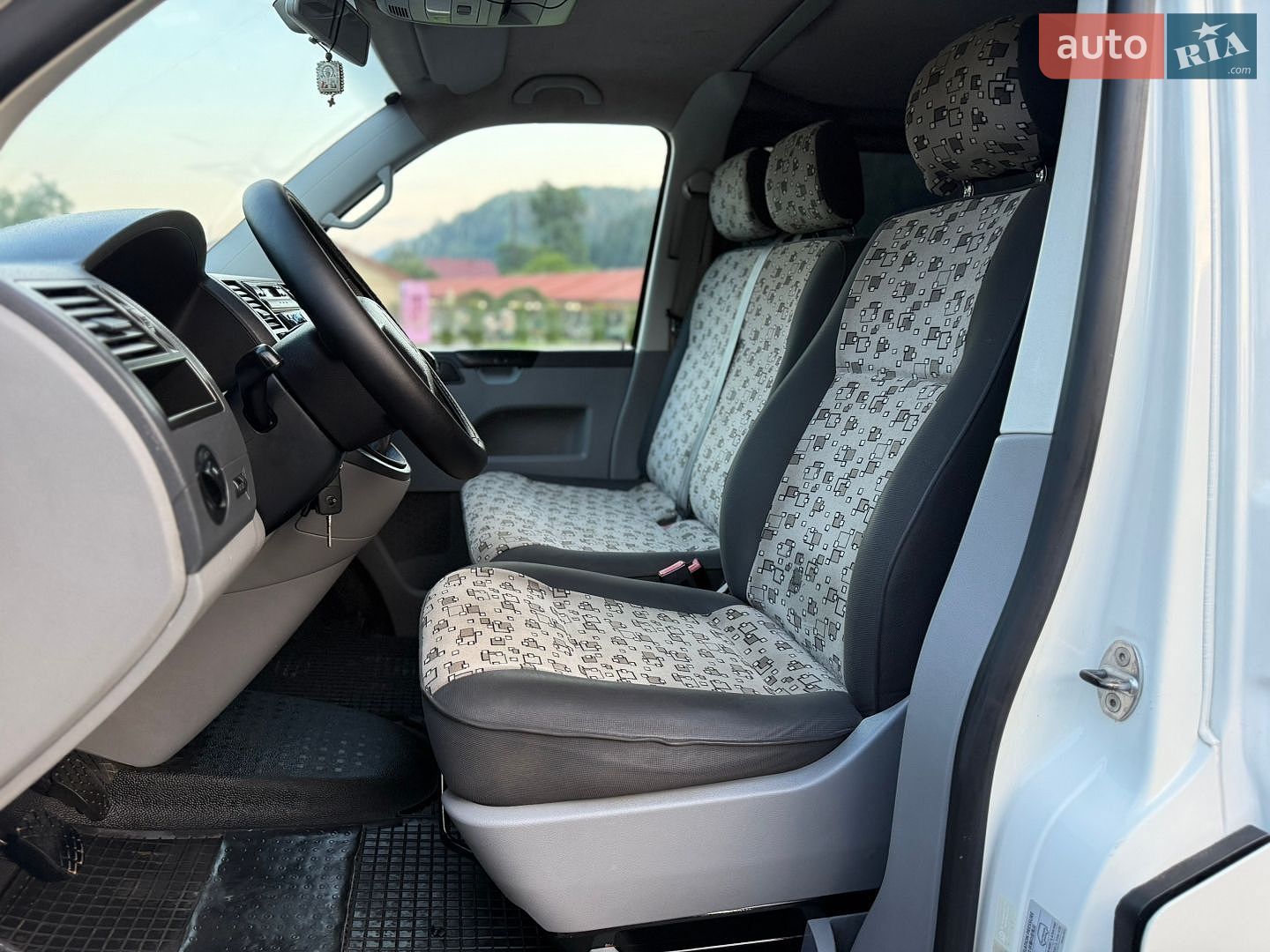 Volkswagen Transporter 2004 VIN WV1ZZZ7HZ4H087458 фото оголошення 53 з 53