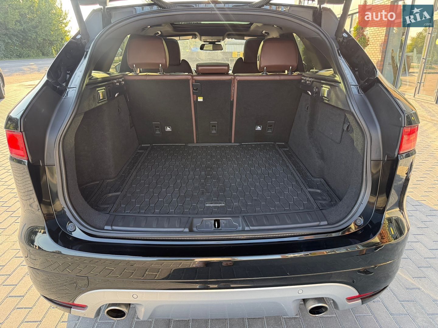 Jaguar F-Pace 2018 VIN SADCM2FVXJA298847 фото оголошення 11 з 26