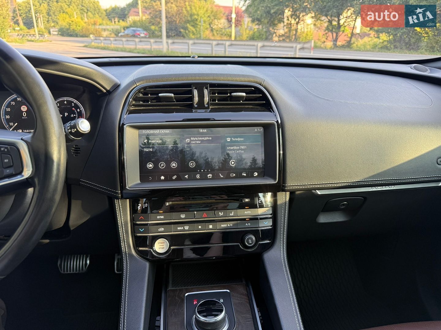 Jaguar F-Pace 2018 VIN SADCM2FVXJA298847 фото оголошення 15 з 26