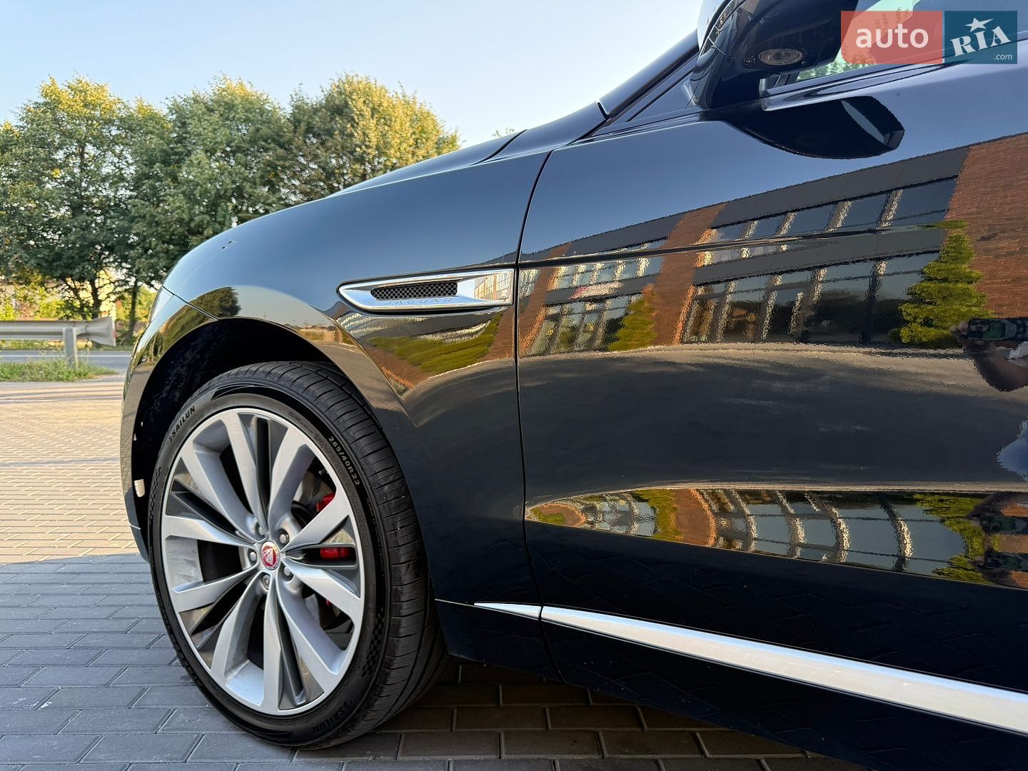 Jaguar F-Pace 2018 VIN SADCM2FVXJA298847 фото оголошення 25 з 26
