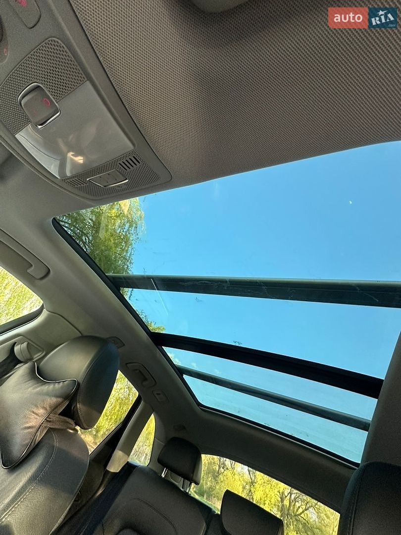 Audi Q5 2015 VIN WA1LFAFP8FA125993 фото оголошення 18 з 35