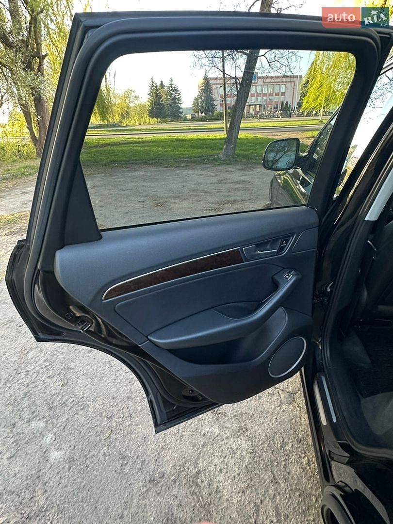 Audi Q5 2015 VIN WA1LFAFP8FA125993 фото оголошення 21 з 35