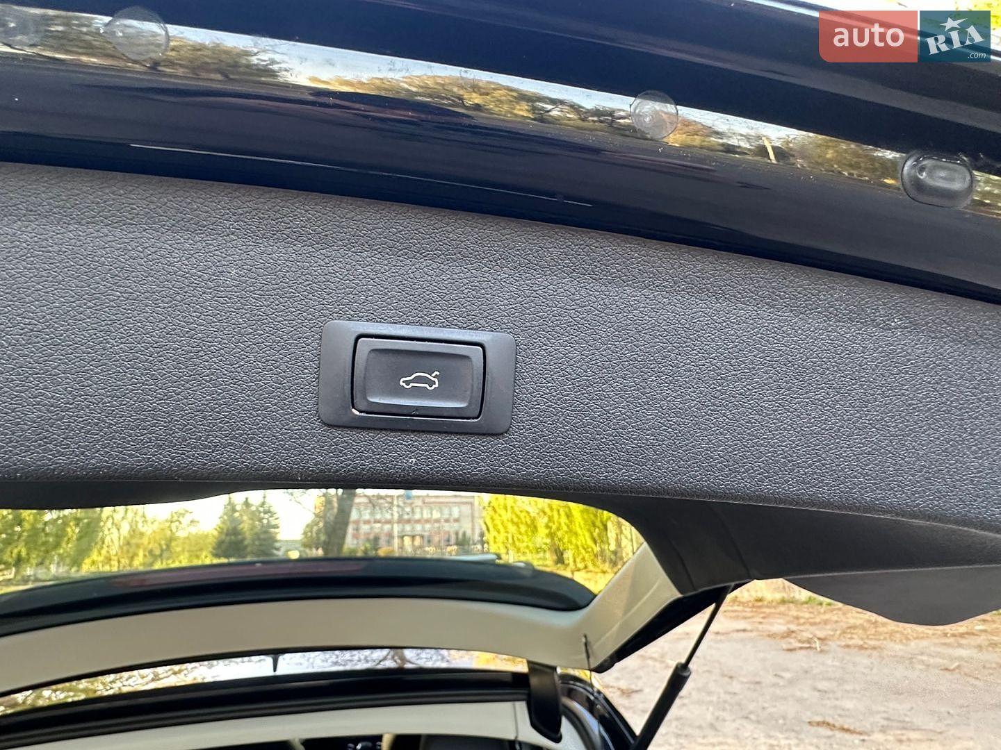 Audi Q5 2015 VIN WA1LFAFP8FA125993 фото оголошення 27 з 35