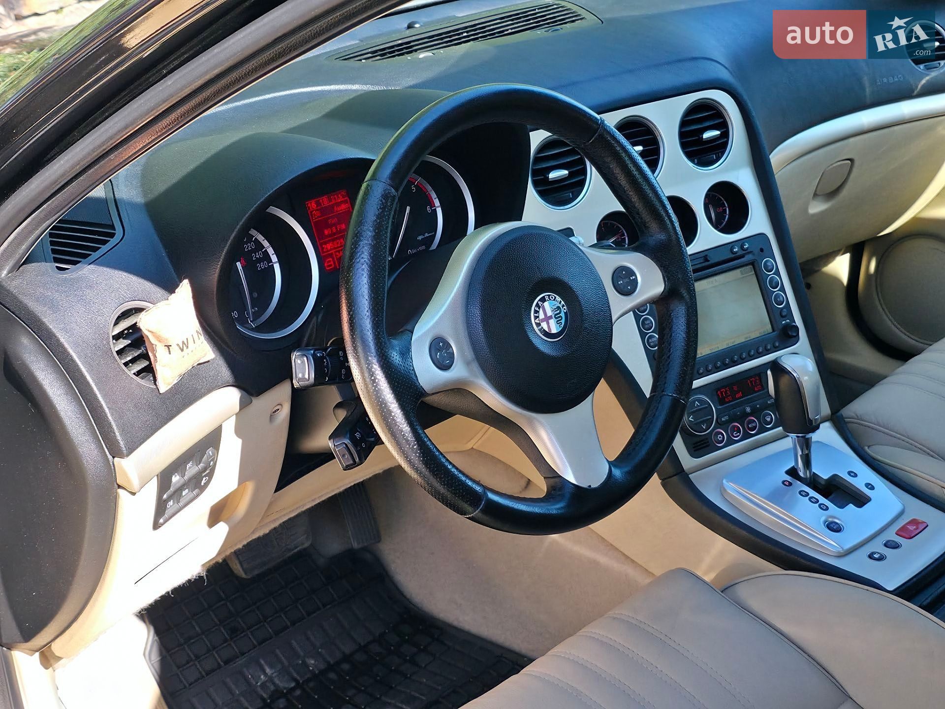 Alfa Romeo 159 2007 VIN ZAR93900007116131 фото оголошення 22 з 23