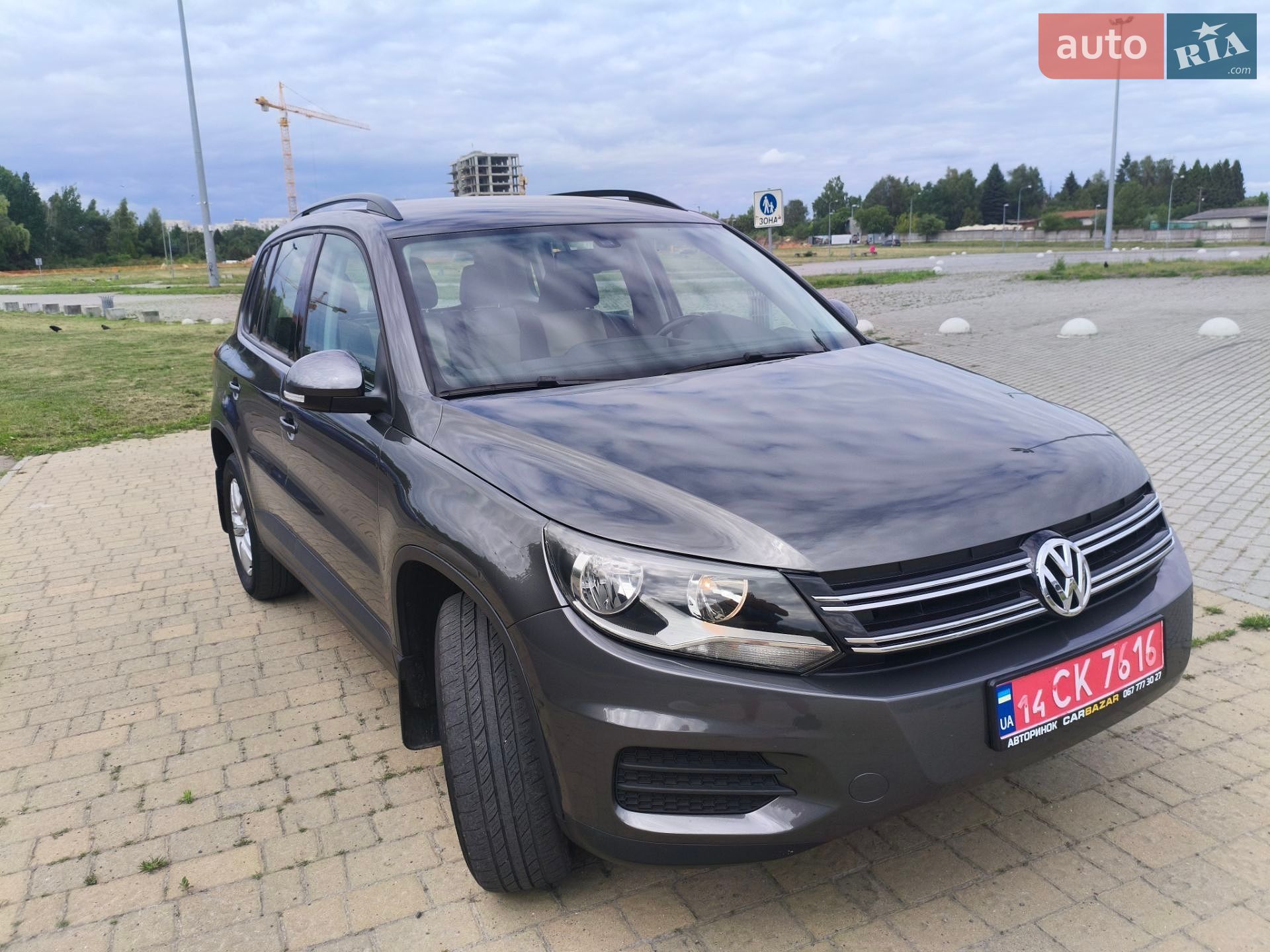 Volkswagen Tiguan 2016 VIN WVGBV7AXXGW594923 фото оголошення 5 з 27