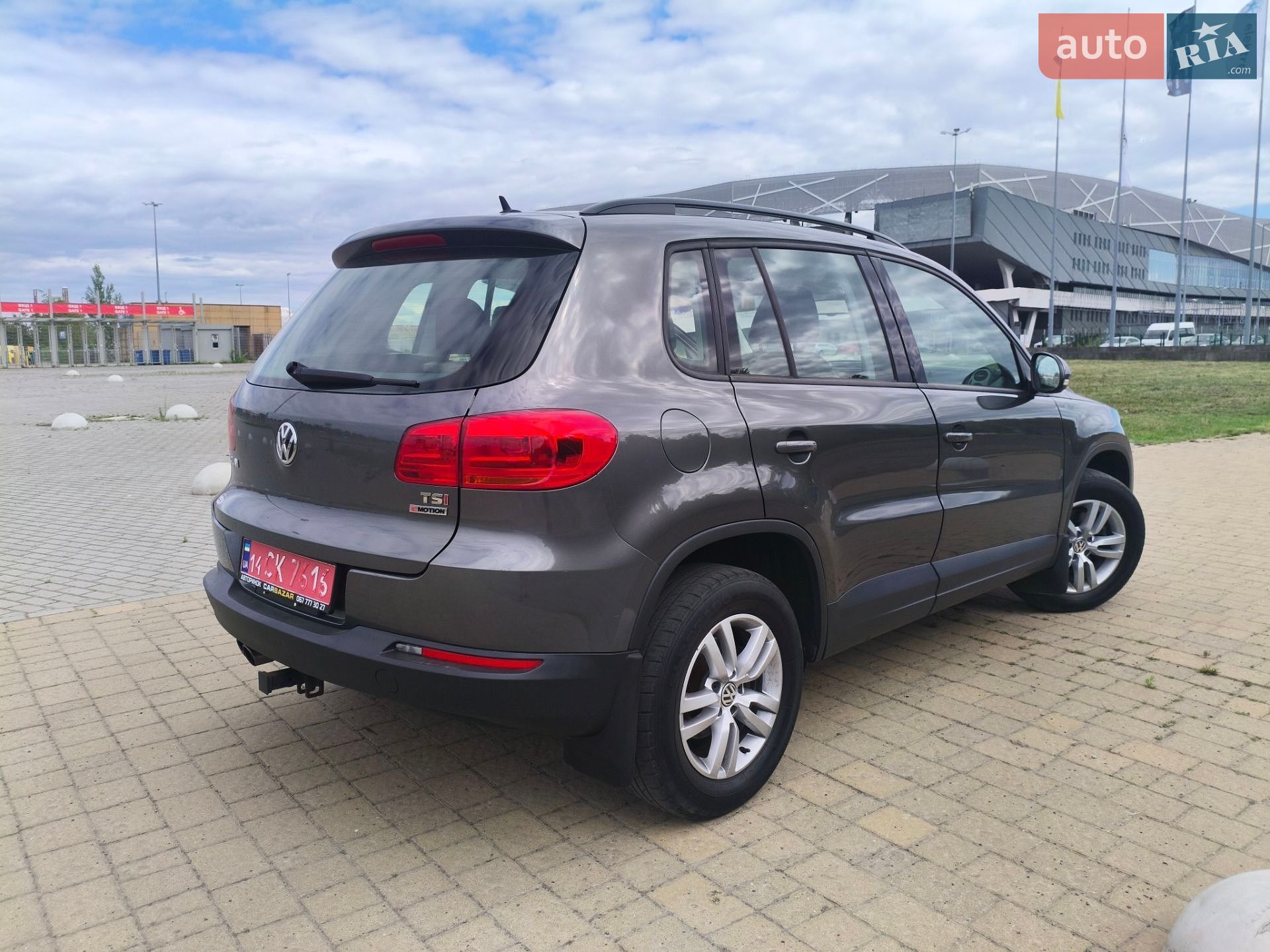 Volkswagen Tiguan 2016 VIN WVGBV7AXXGW594923 фото оголошення 21 з 27