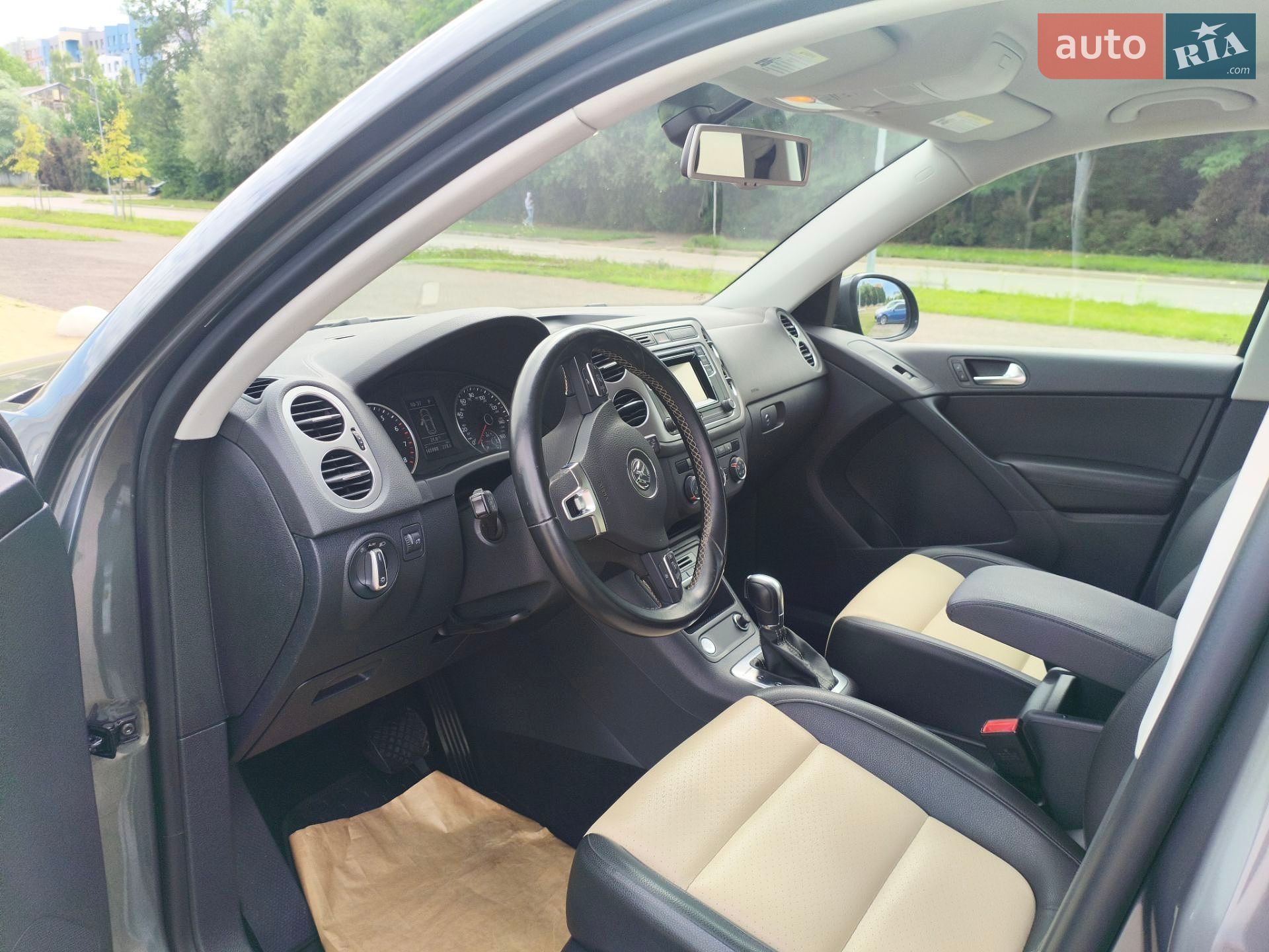 Volkswagen Tiguan 2016 VIN WVGBV7AXXGW594923 фото оголошення 23 з 27