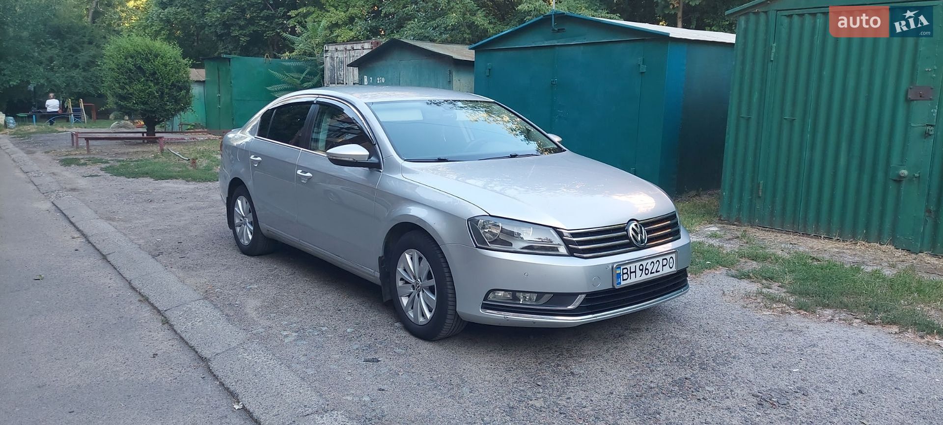 Volkswagen Passat 2011 VIN WVWZZZ3CZCP029551 фото оголошення 2 з 14