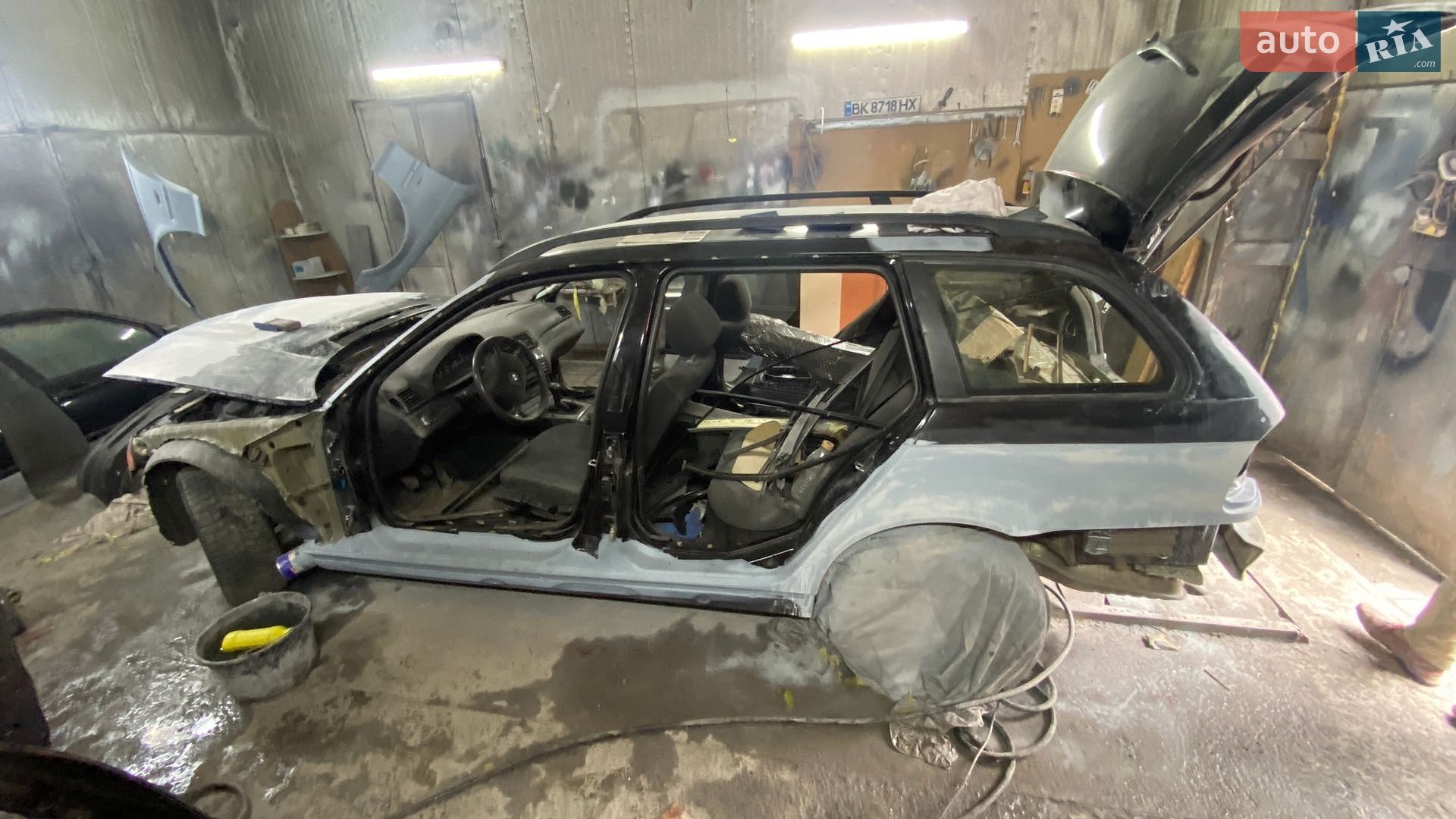 BMW 3 Series 2001 VIN WBAAX71070PE57838 фото оголошення 6 з 11