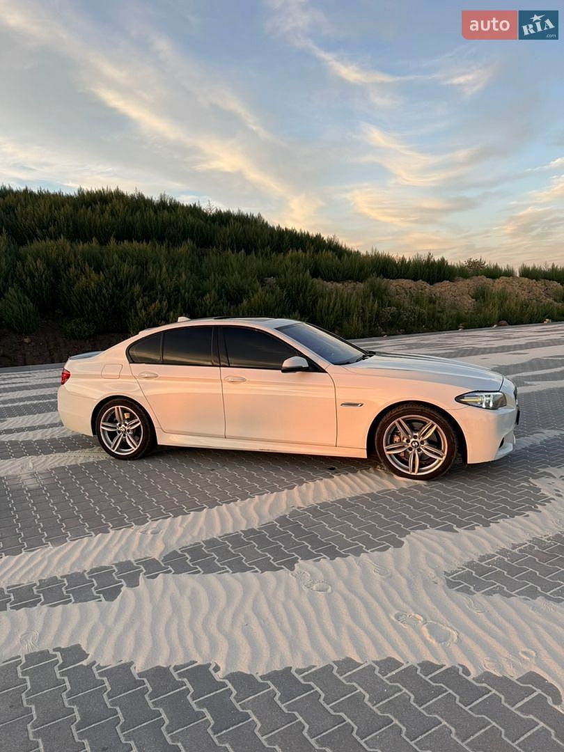 BMW 5 Series 2015 VIN WBAFV3C57FD686833 фото оголошення 11 з 80
