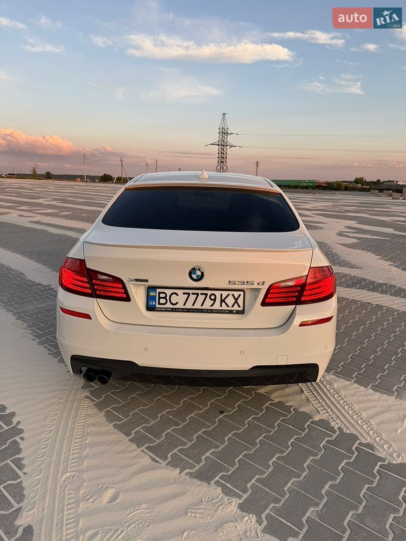 BMW 5 Series 2015 VIN WBAFV3C57FD686833 фото оголошення 18 з 80