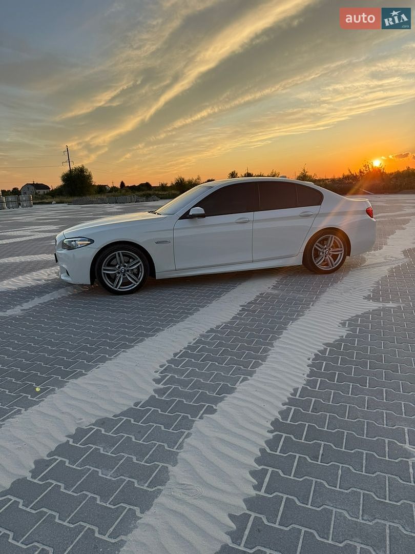 BMW 5 Series 2015 VIN WBAFV3C57FD686833 фото оголошення 25 з 80