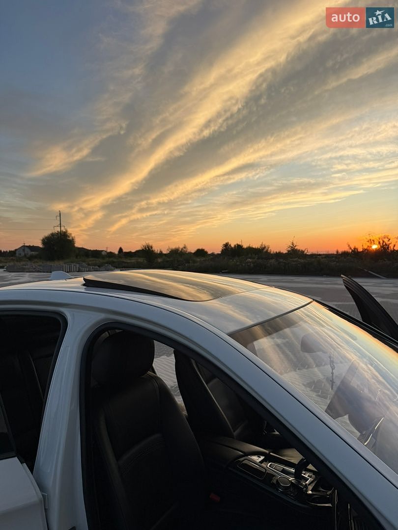 BMW 5 Series 2015 VIN WBAFV3C57FD686833 фото оголошення 29 з 80