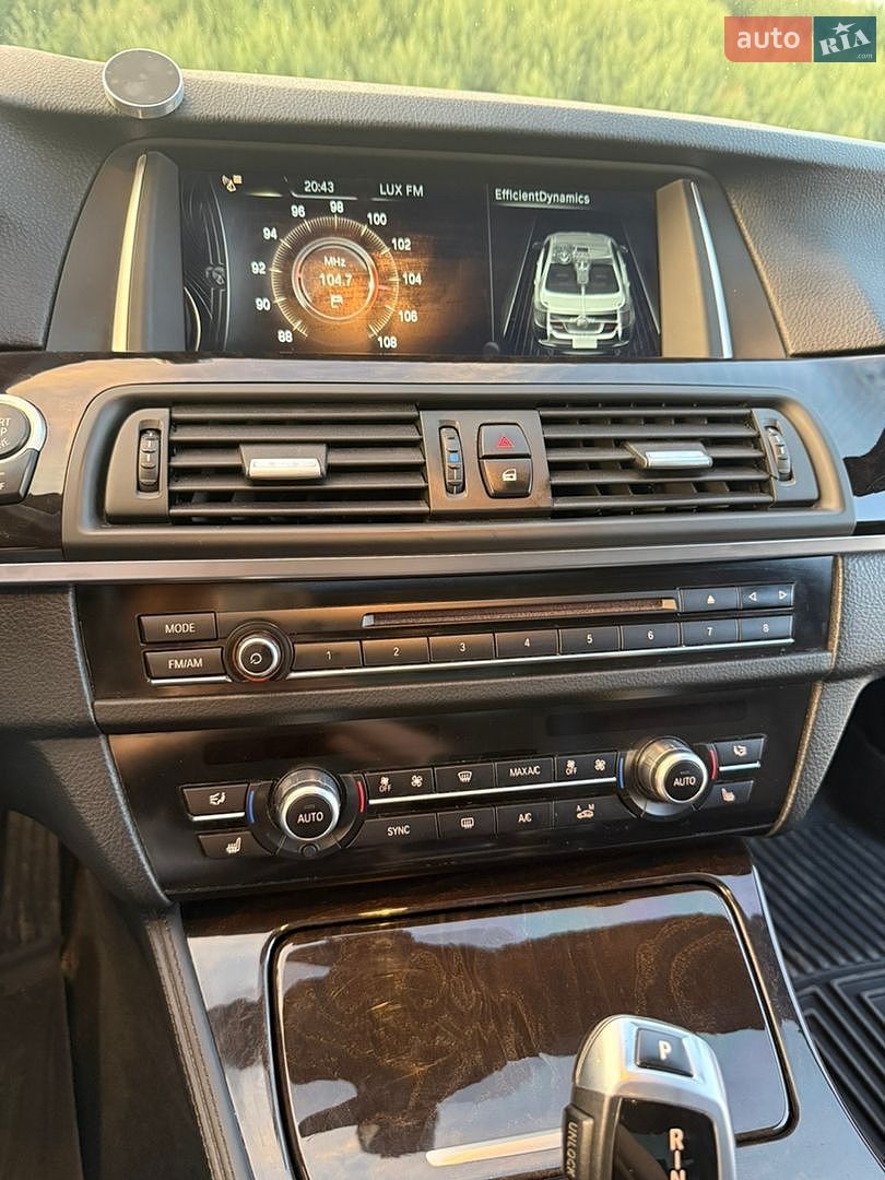 BMW 5 Series 2015 VIN WBAFV3C57FD686833 фото оголошення 50 з 80
