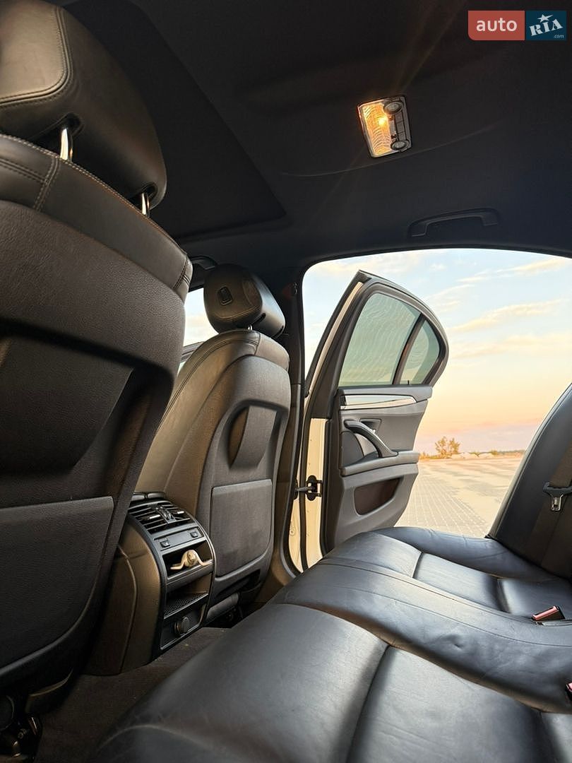BMW 5 Series 2015 VIN WBAFV3C57FD686833 фото оголошення 74 з 80