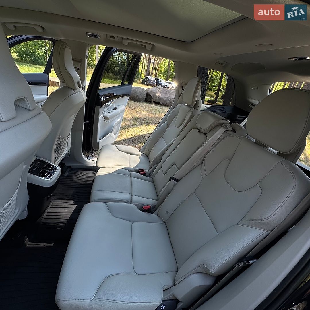 Volvo Xc90 2018 VIN YV4102PK2K1427388 фото оголошення 19 з 34
