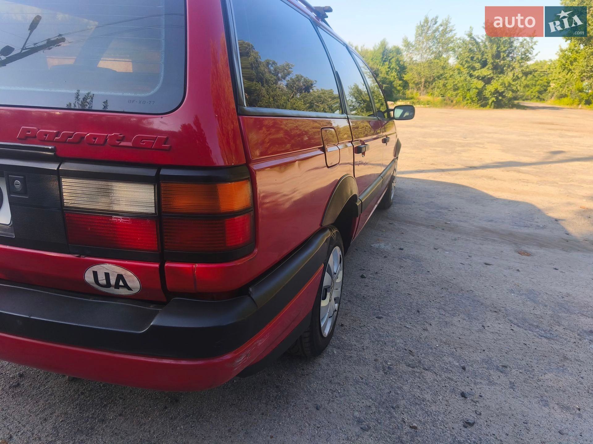Volkswagen Passat 1992 VIN WVWZZX31ZNE070911 фото оголошення 10 з 33