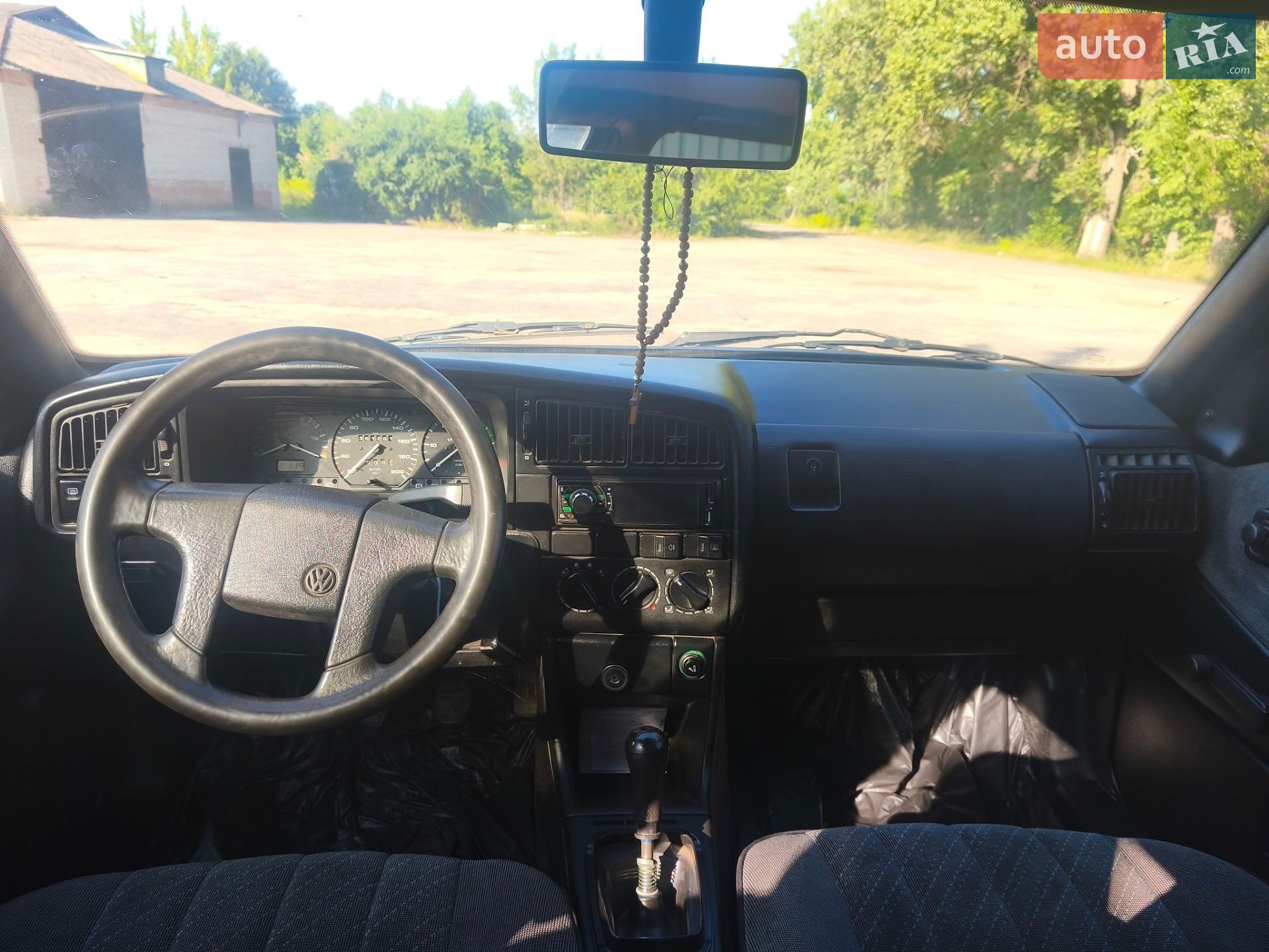 Volkswagen Passat 1992 VIN WVWZZX31ZNE070911 фото оголошення 21 з 33