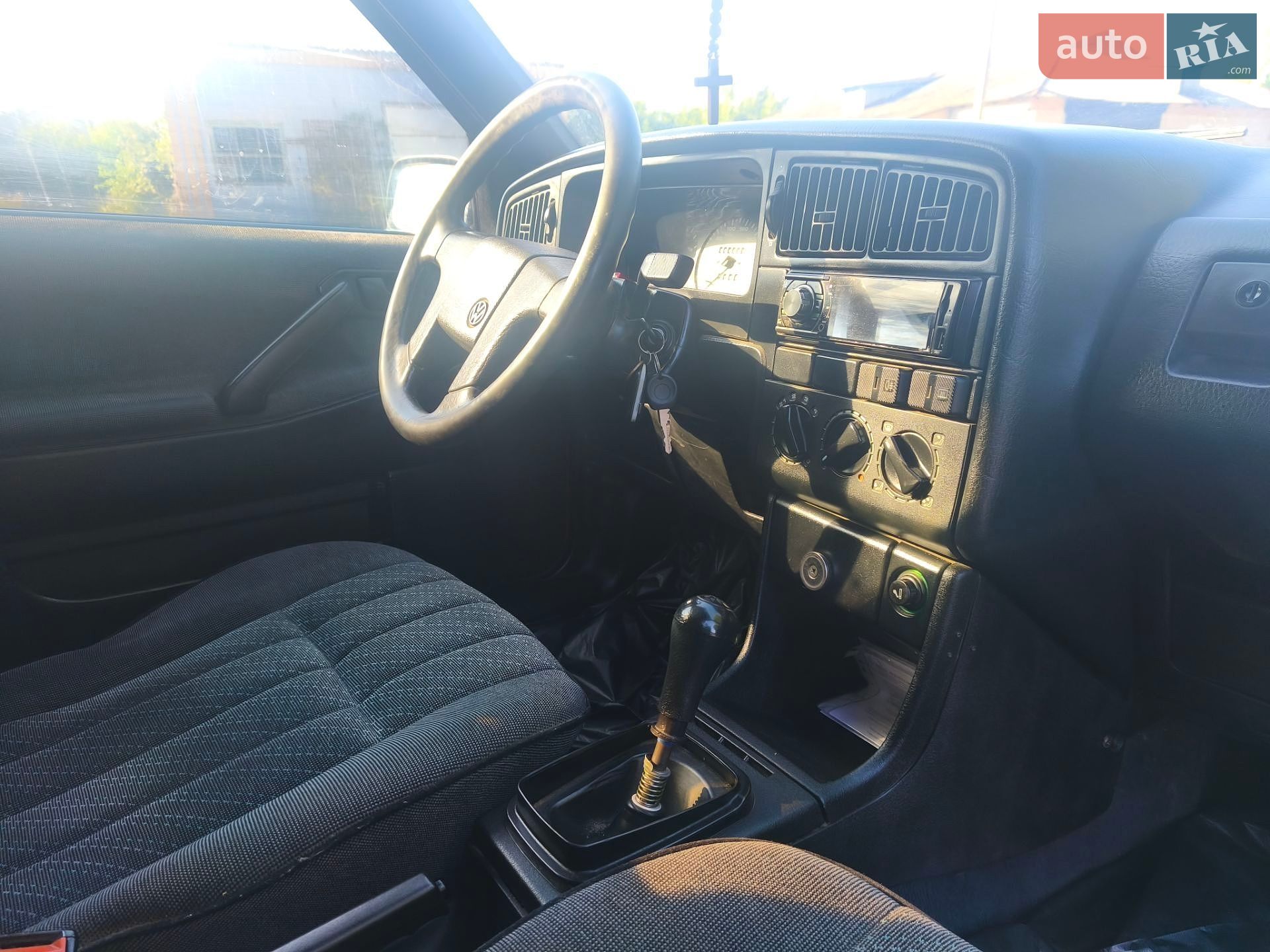 Volkswagen Passat 1992 VIN WVWZZX31ZNE070911 фото оголошення 31 з 33