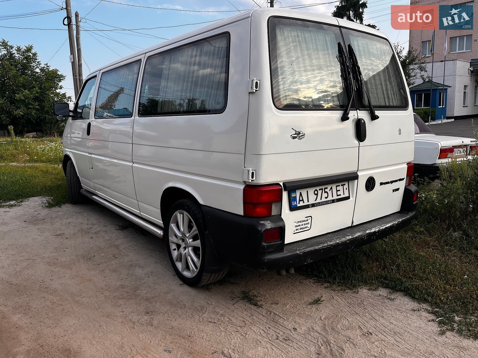 Volkswagen Transporter 2001 VIN WV1ZZZ70Z1H081158 фото оголошення 3 з 6
