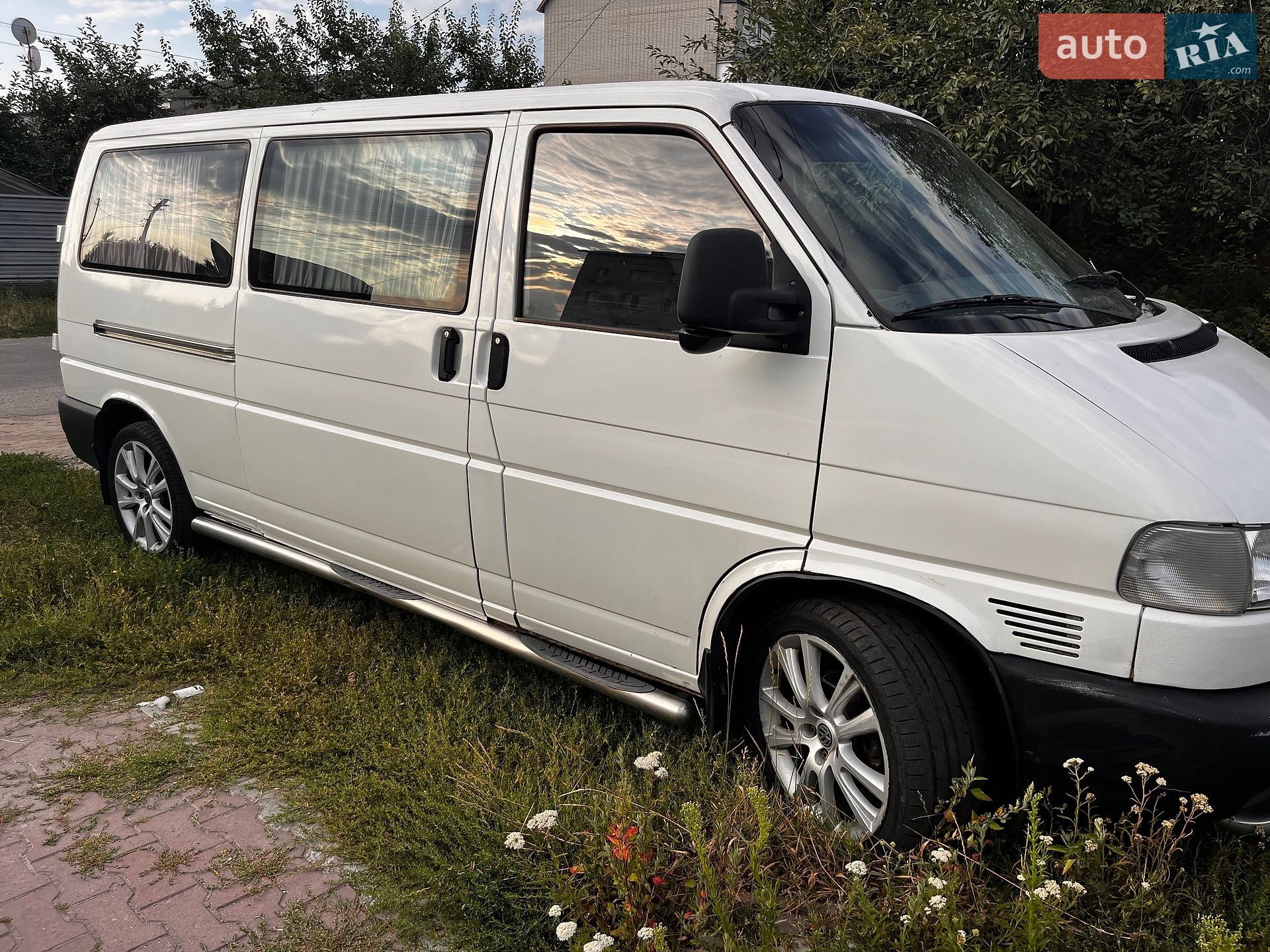 Volkswagen Transporter 2001 VIN WV1ZZZ70Z1H081158 фото оголошення 2 з 6