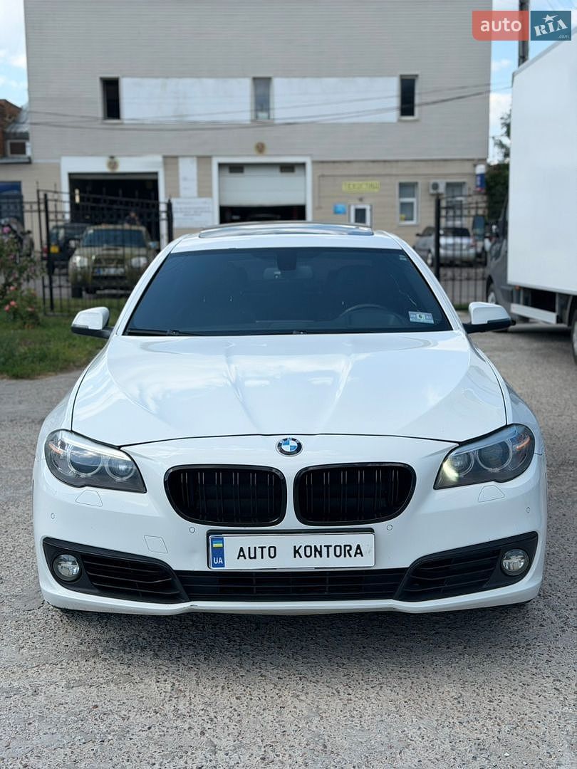 BMW 5 Series 2013 VIN WBA5A7C54ED219916 фото оголошення 2 з 18