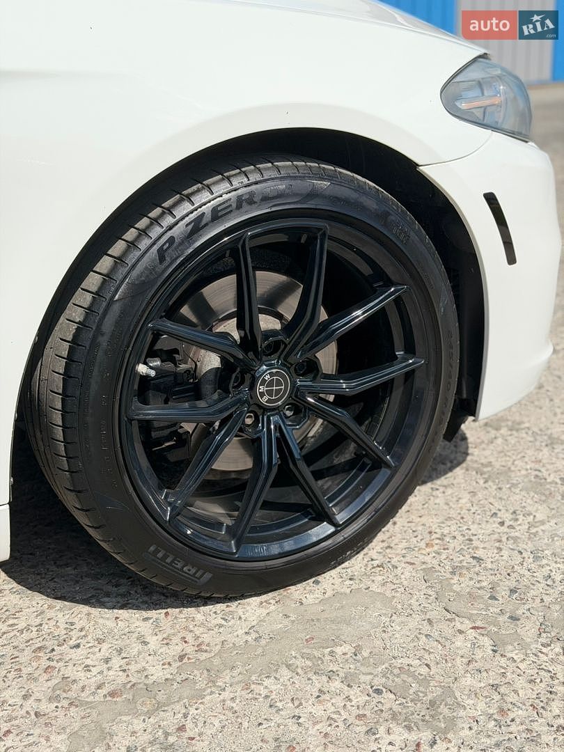 BMW 5 Series 2013 VIN WBA5A7C54ED219916 фото оголошення 8 з 18