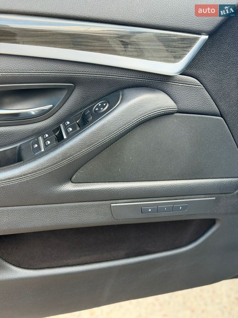 BMW 5 Series 2013 VIN WBA5A7C54ED219916 фото оголошення 12 з 18