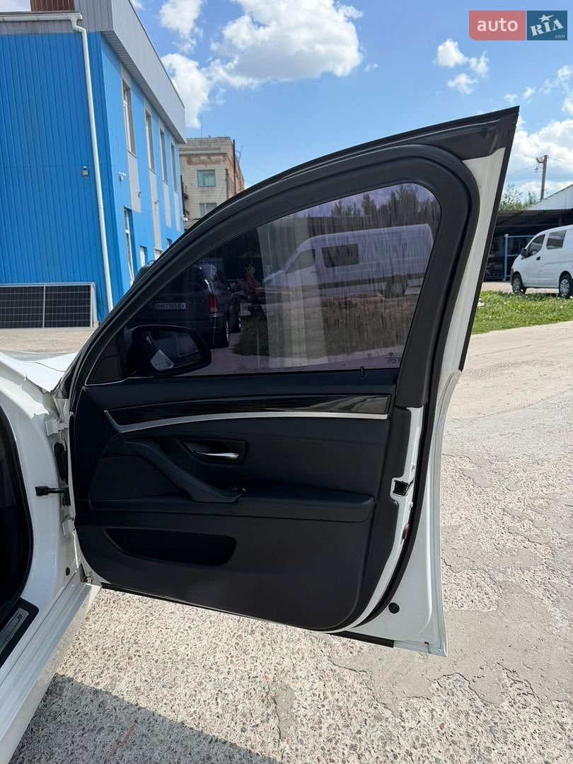 BMW 5 Series 2013 VIN WBA5A7C54ED219916 фото оголошення 15 з 18