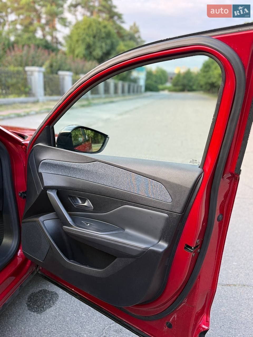 Peugeot 408 2023 VIN VR3F3EGPPPY550327 фото оголошення 66 з 68