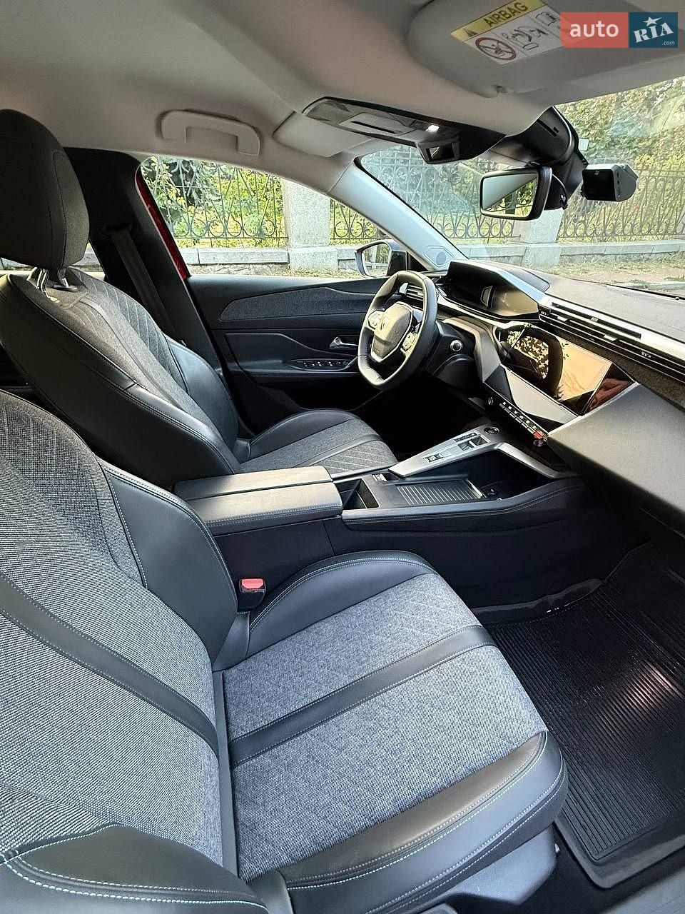 Peugeot 408 2023 VIN VR3F3EGPPPY550327 фото оголошення 45 з 68
