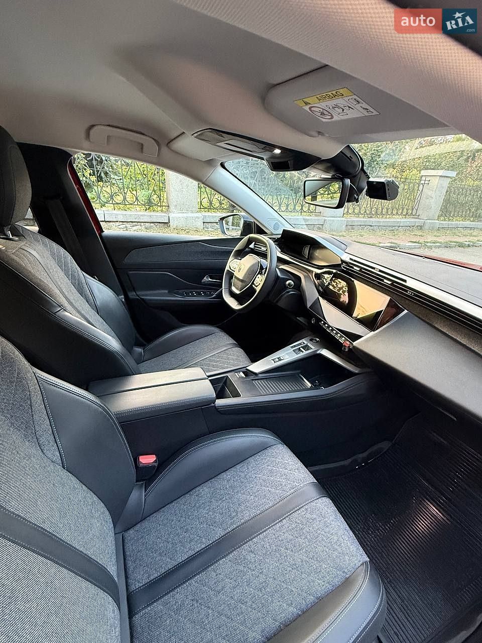 Peugeot 408 2023 VIN VR3F3EGPPPY550327 фото оголошення 46 з 68