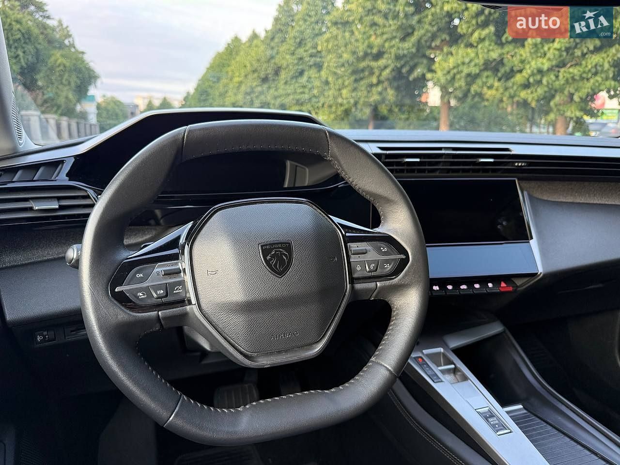 Peugeot 408 2023 VIN VR3F3EGPPPY550327 фото оголошення 63 з 68