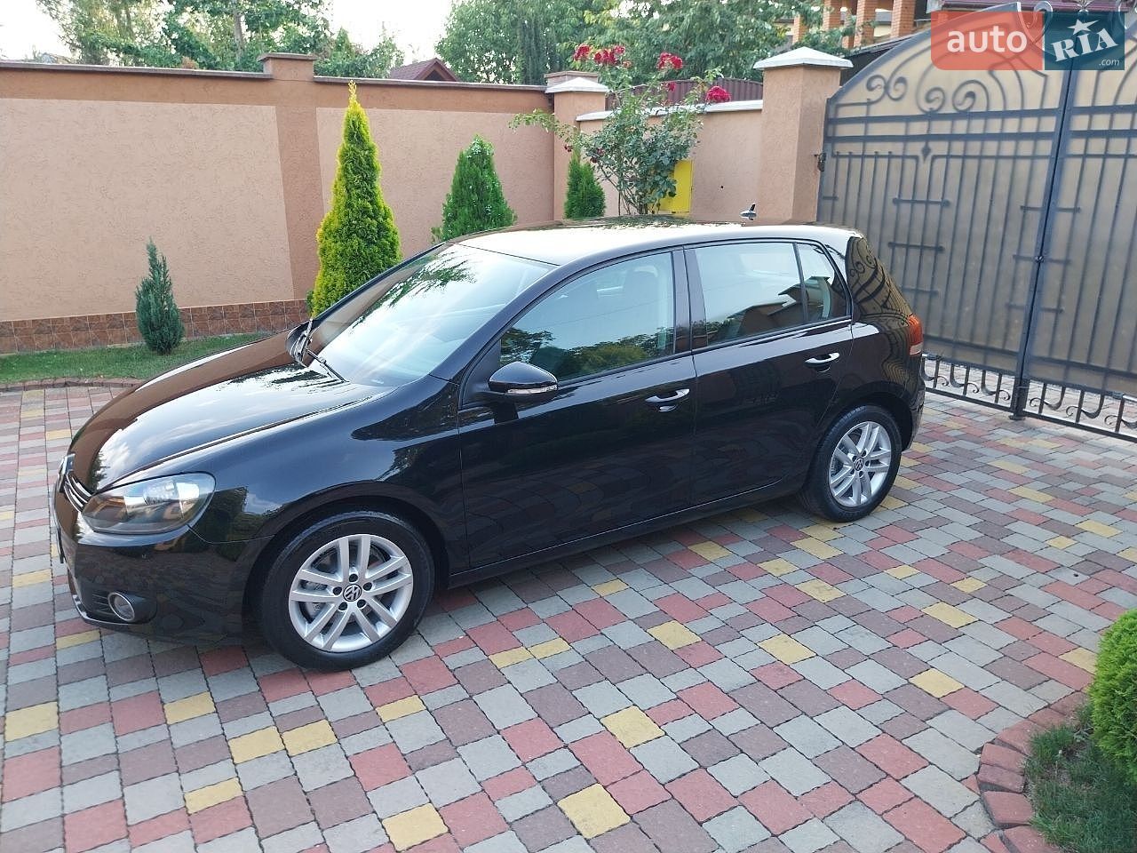 Volkswagen Golf 2010 VIN WVWZZZ1KZ9W475842 фото оголошення 4 з 29