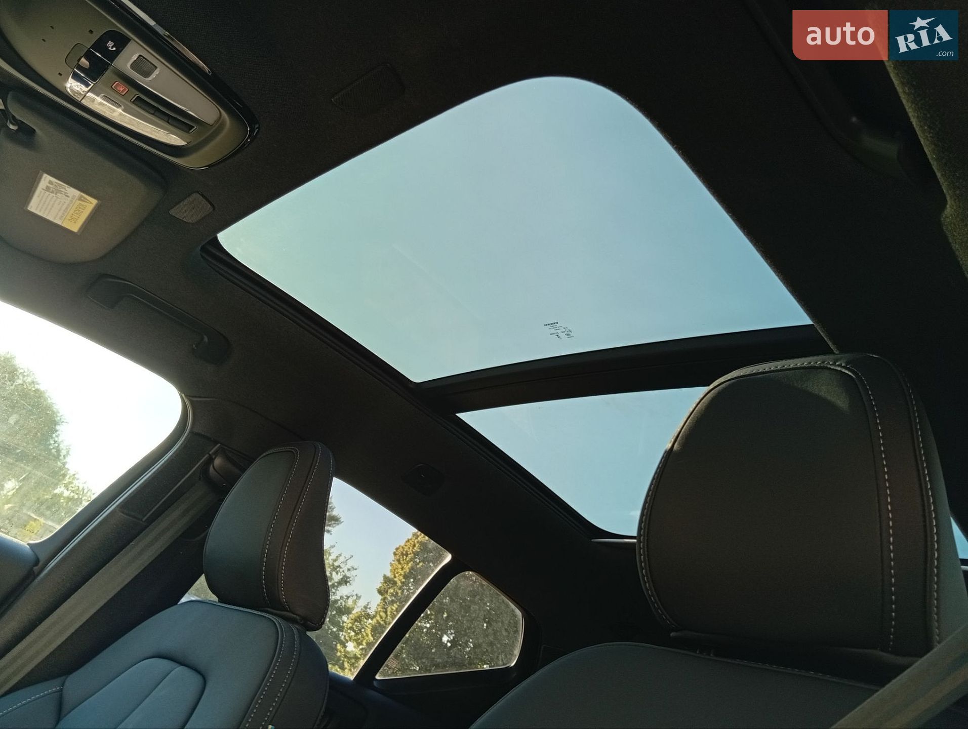 Volvo Xc40 2024 VIN YV4L12UK2R2334739 фото оголошення 20 з 21