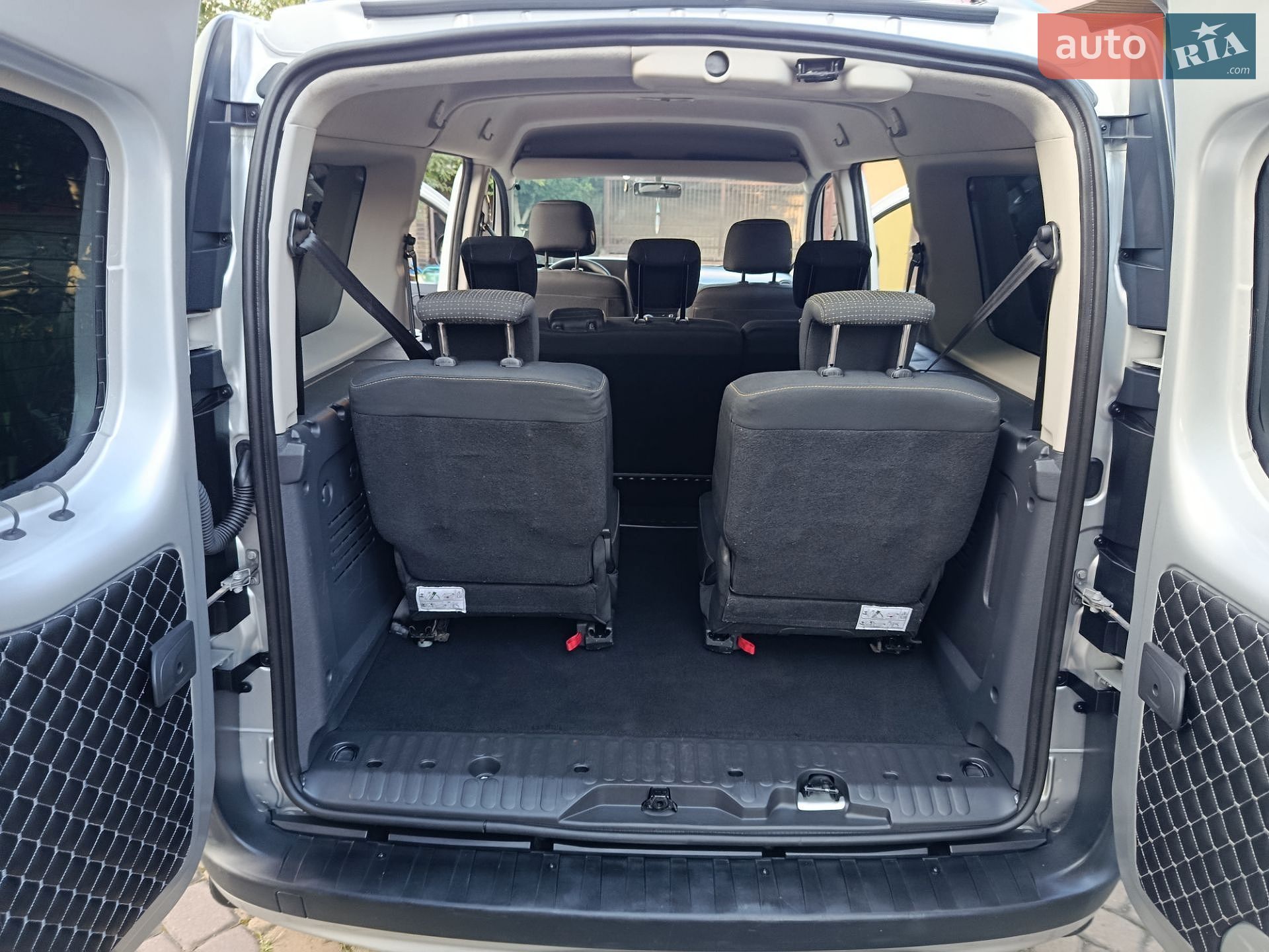 Mercedes-Benz Citan 2018 VIN WDF4157051U243202 фото оголошення 32 з 36