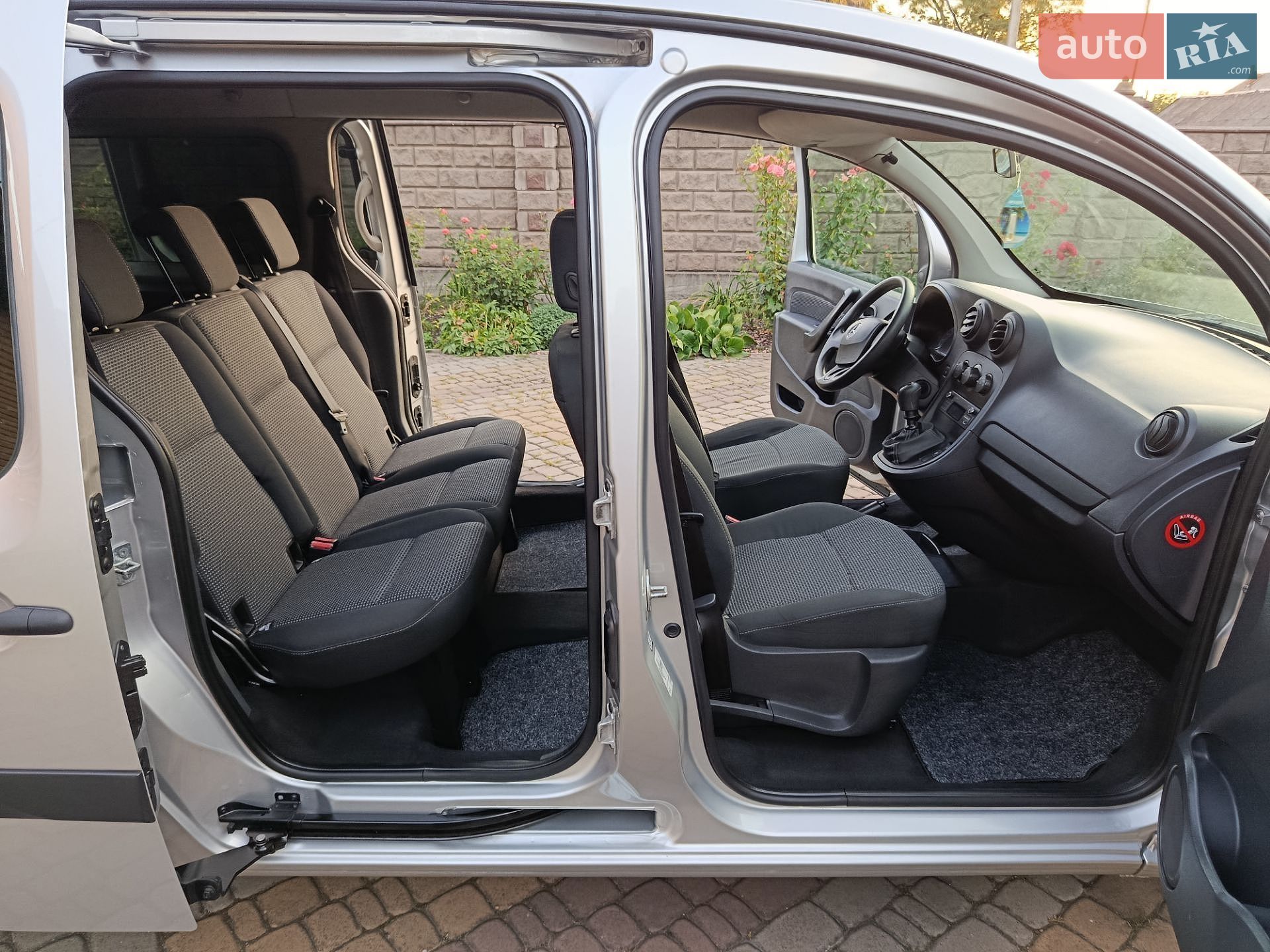 Mercedes-Benz Citan 2018 VIN WDF4157051U243202 фото оголошення 29 з 36