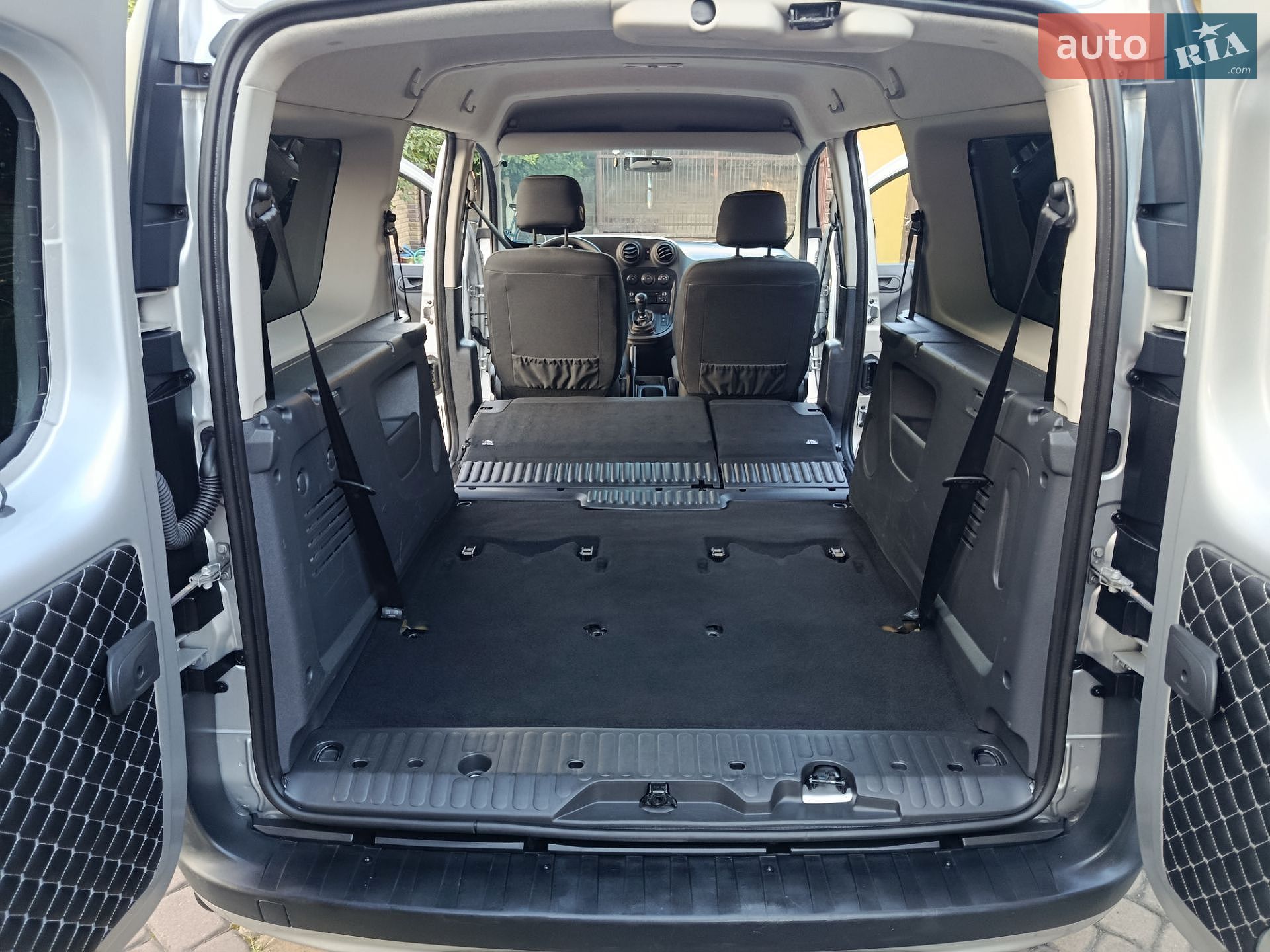 Mercedes-Benz Citan 2018 VIN WDF4157051U243202 фото оголошення 34 з 36